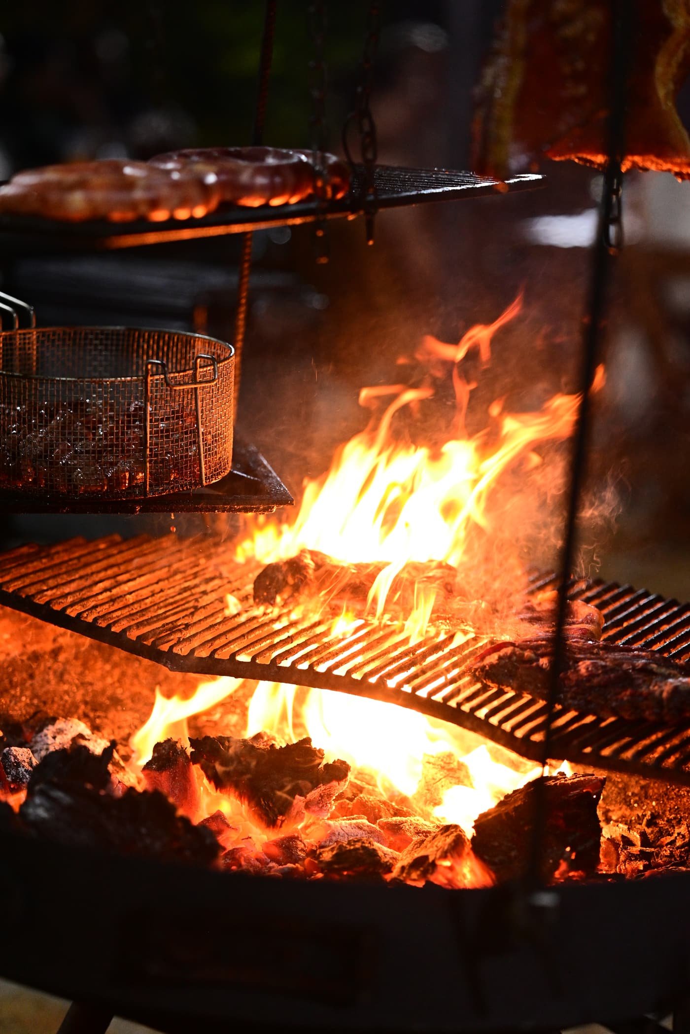 Brasa e fogo de chão em detalhe